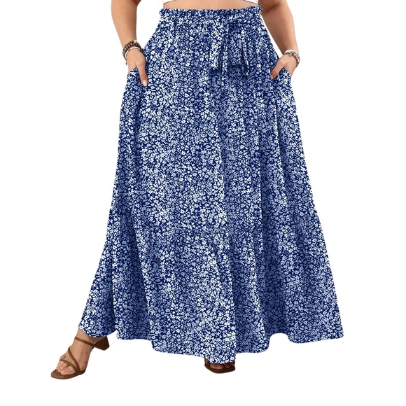 NWT Cueply Navy Blue Floral Maxi Skirt Size 4x - Picture 2 of 8